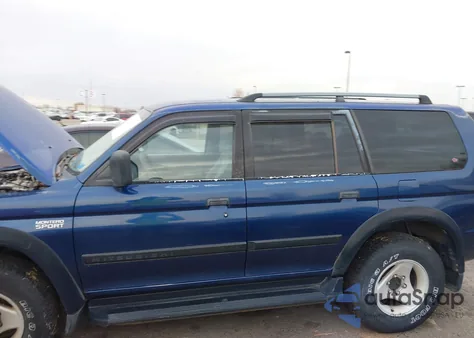 2001 Mitsubishi Montero Sport Es/Ls from USA, damaged, VIN JA4LS21H01P051380